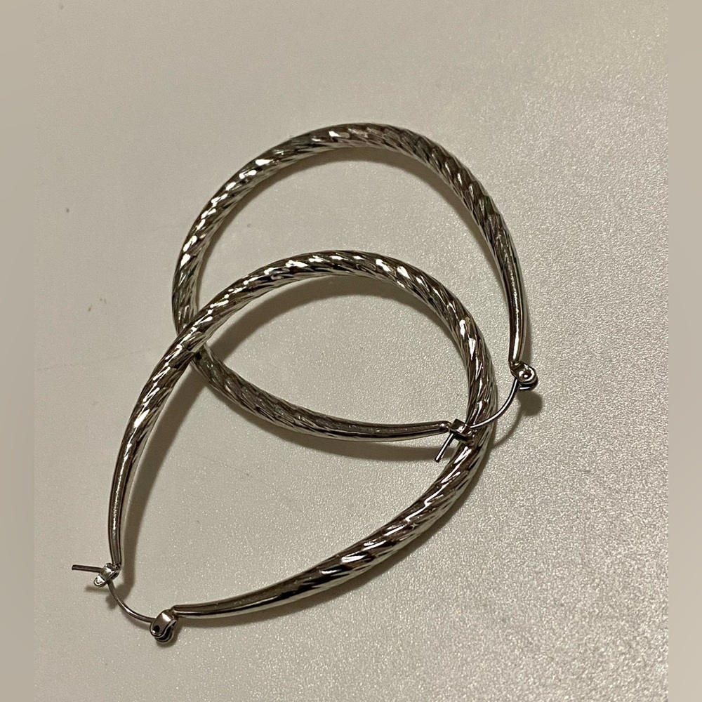 Silver large lightweight etched piece hoop pierce earrings s